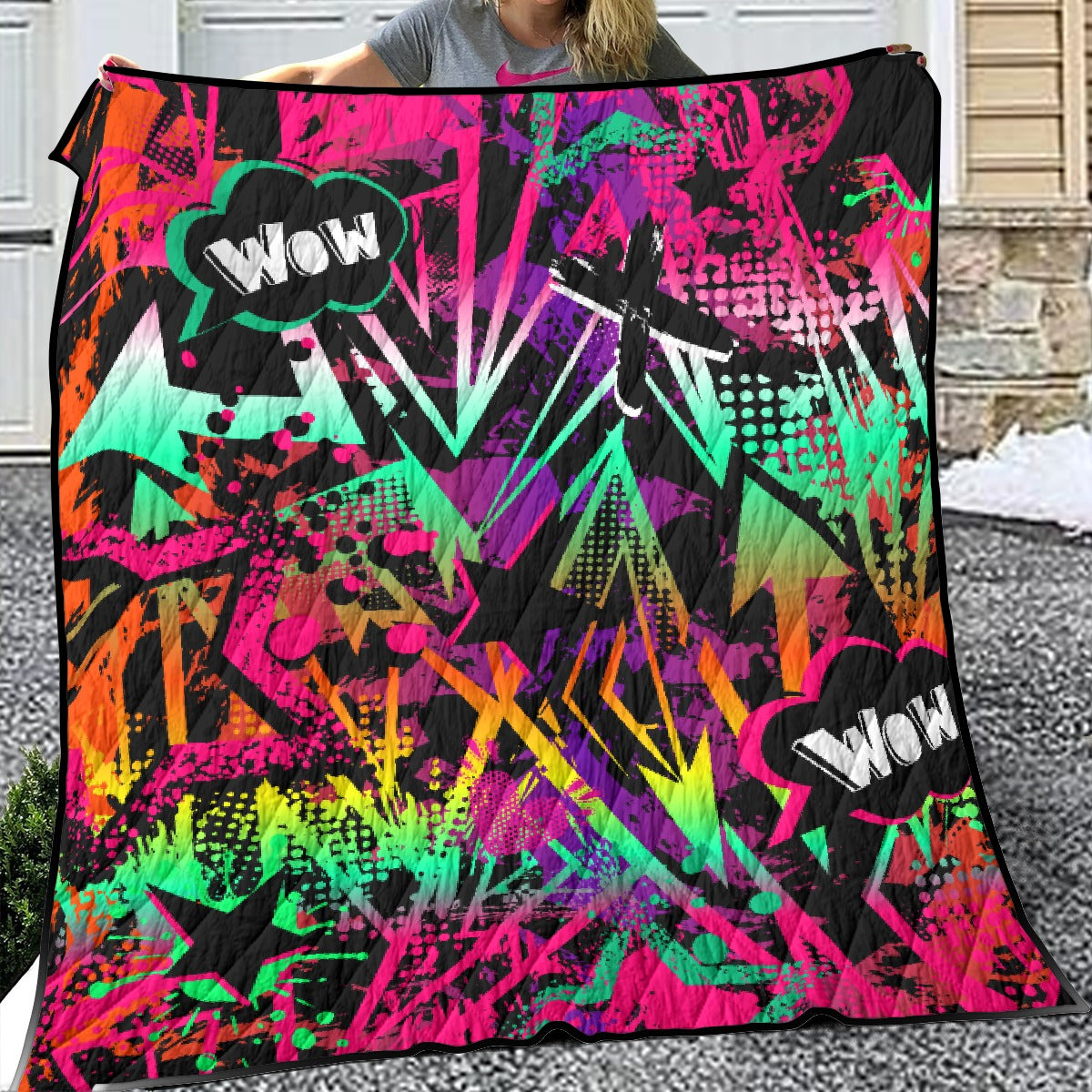 Edged Lightweight Breathable Quilt - Neon