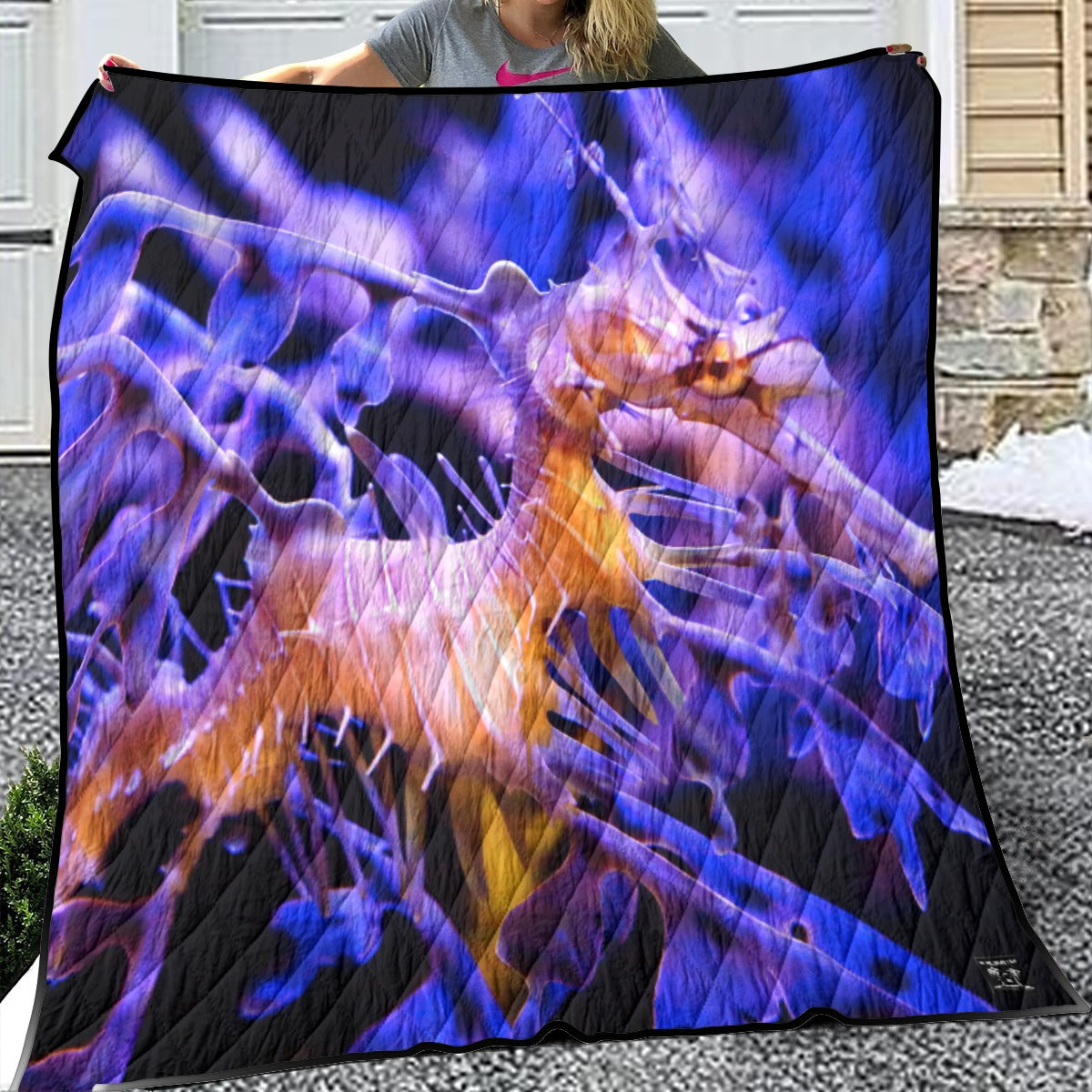 Edged Lightweight Breathable Quilt - Sea Dragon