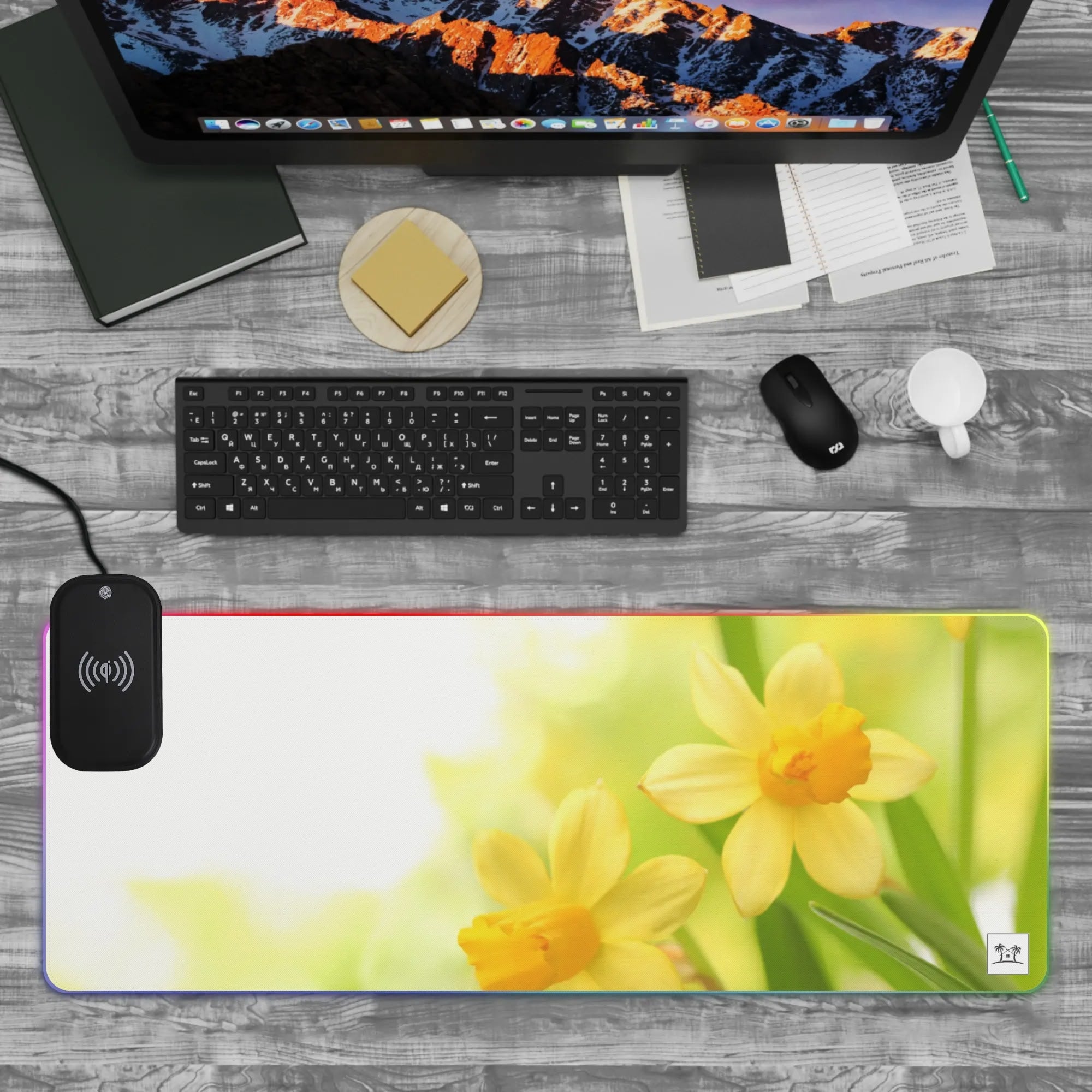 Wireless Charging Neoprene Gaming Desk Pad - Daffodils