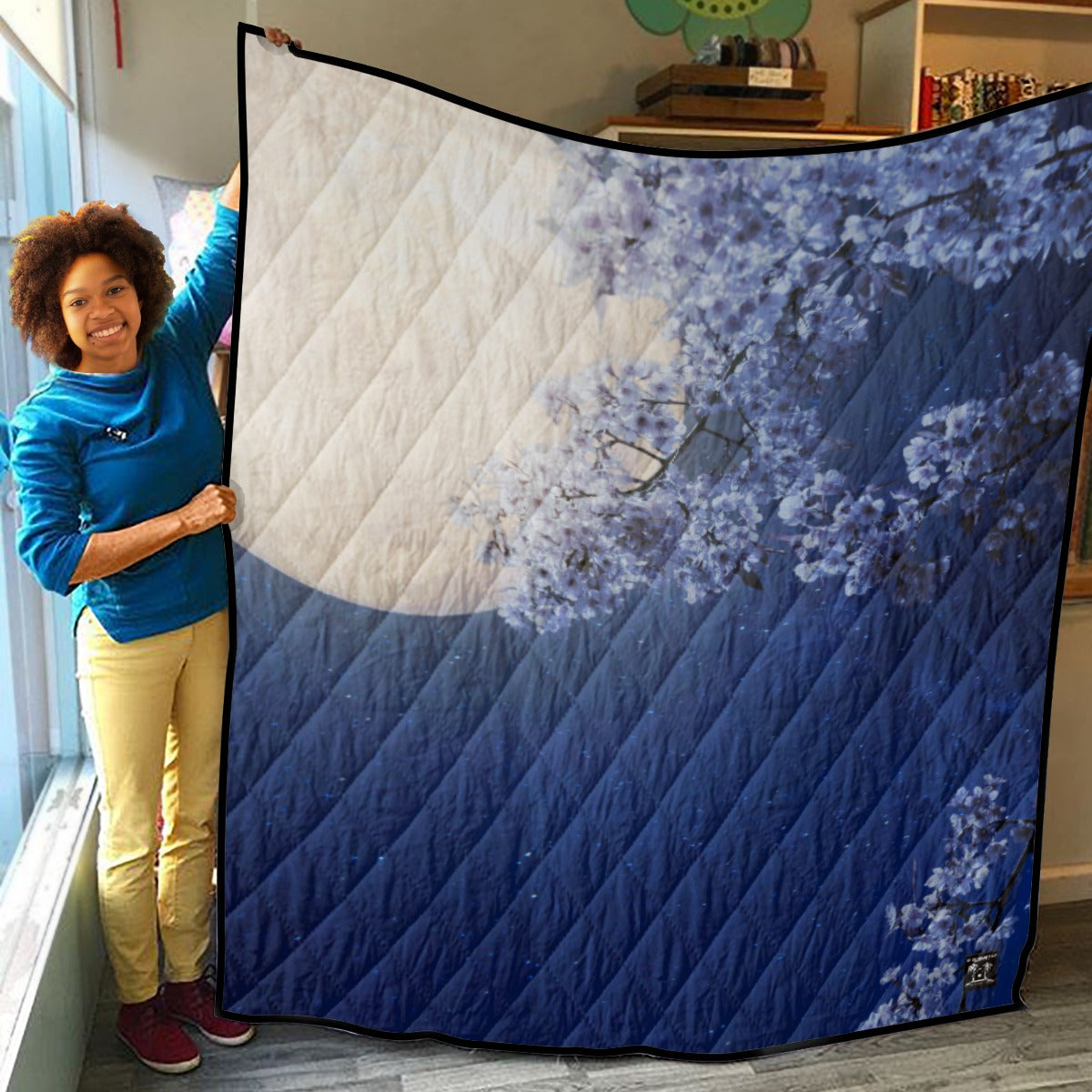 Edged Lightweight Breathable Quilt - Night