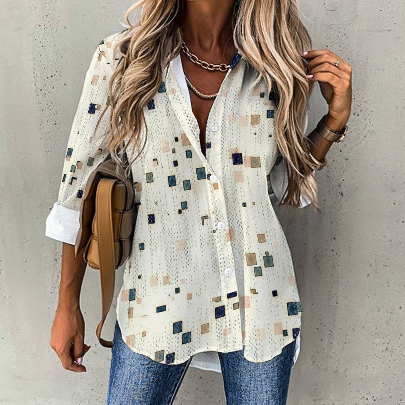 Women's Irregular Hem Button-Up Shirt - Squares